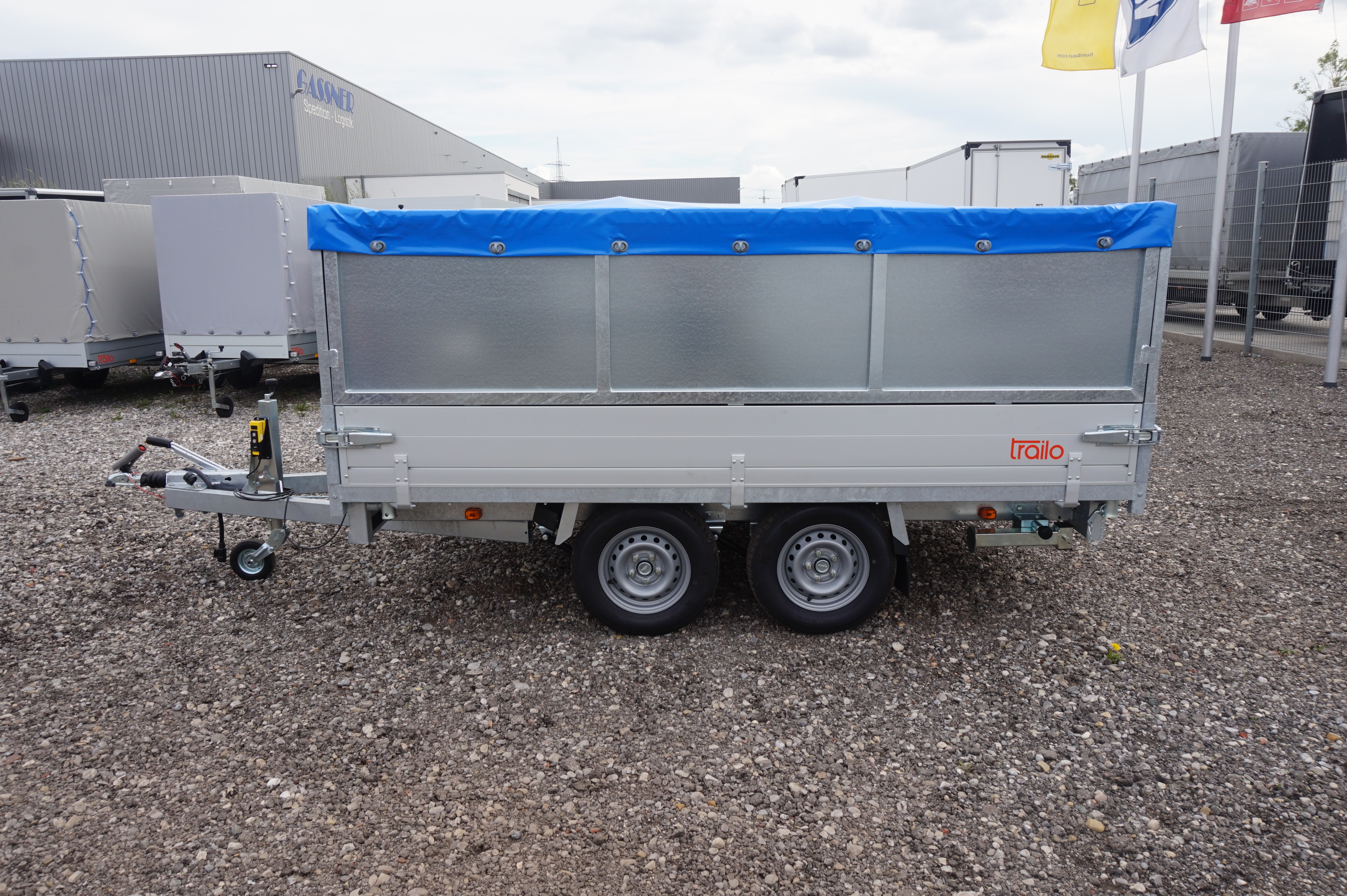 Anssems PKW Anhänger 3-Seitenkipper 3000 kg, Ladex 1,78 m - Elektrisch - Komplettpaket