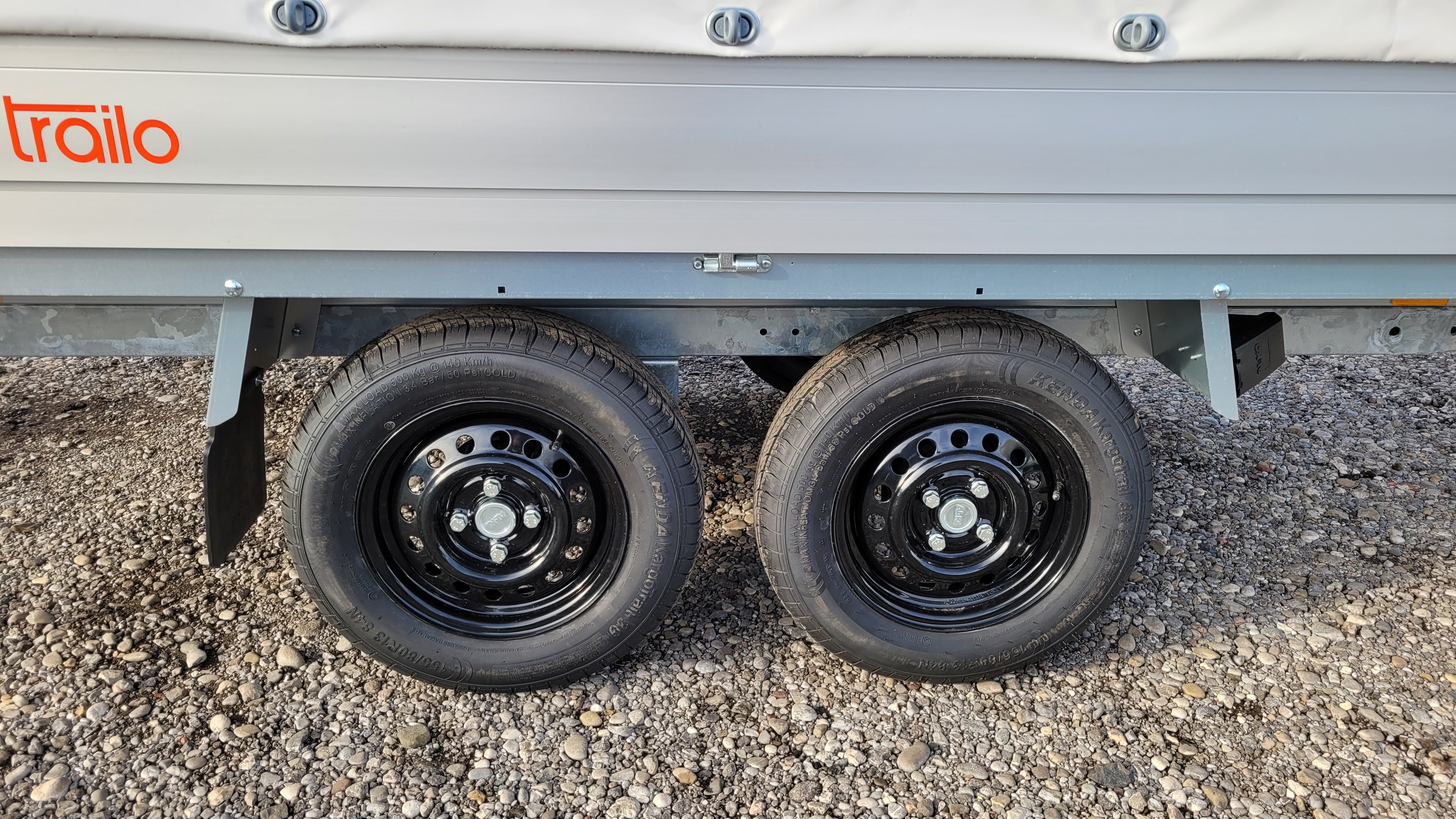 Anssems PKW Anhänger Hochlader Alu PLT-2 PRO 2000 kg, Ladefläche 3.05 x 1,50 m mit Aktionsplane 1.80m Trailo