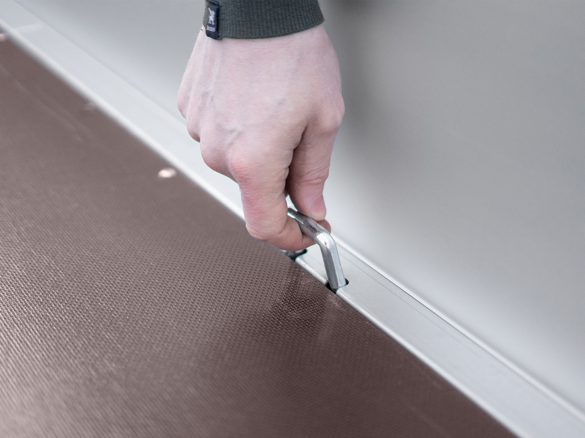 Anssems PKW Anhänger Hochlader Alu PLT-1 PRO 750kg, Ladefläche 3,05 x 1,50 m ungebremst mit Aktionsplane 1,65m