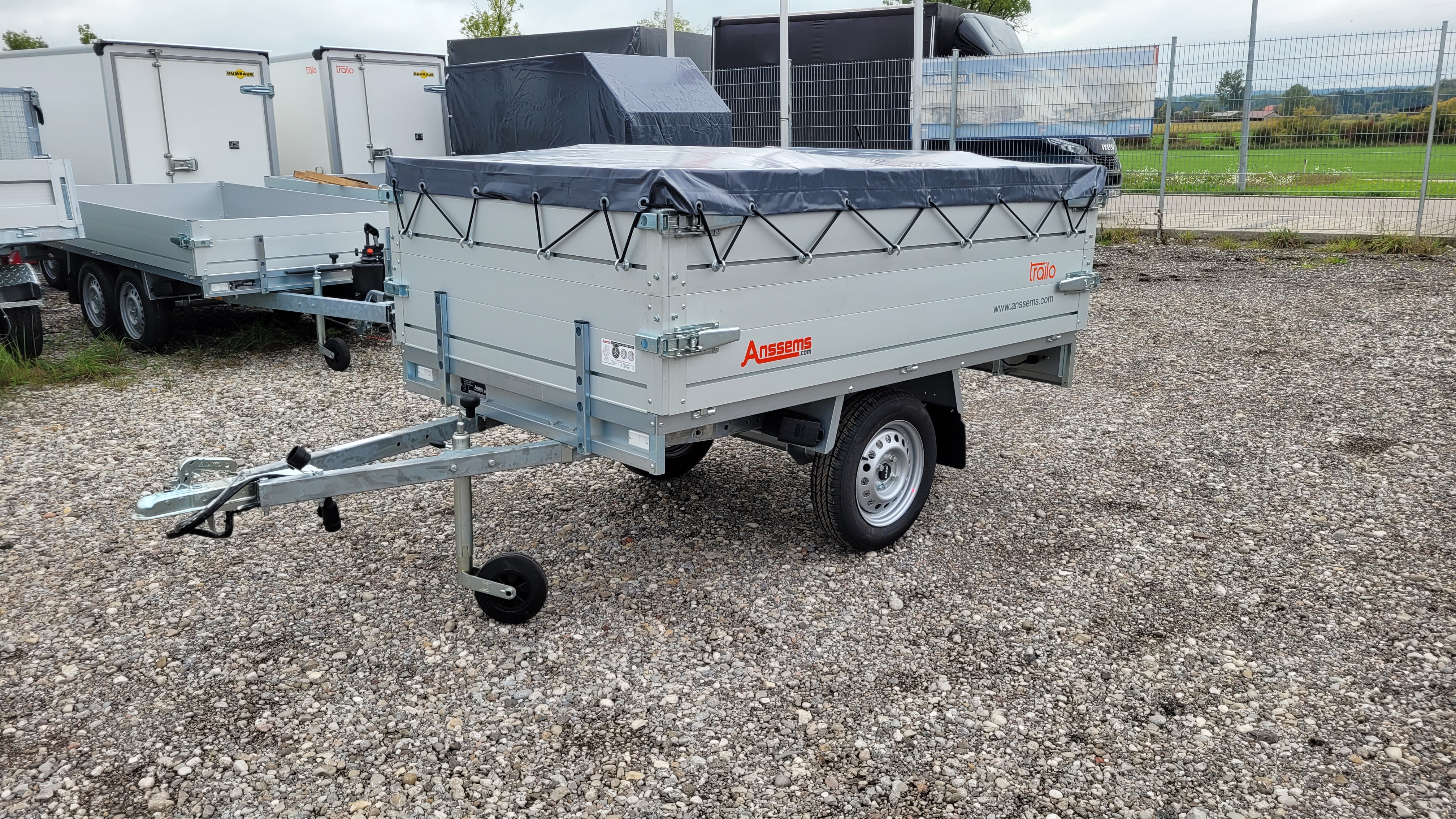 Anssems Hochlader Alu PLT 750 kg, Ladefläche 2.11 x 1.32 m Komplettangebot, Aufsatzbordwände und Flachplane